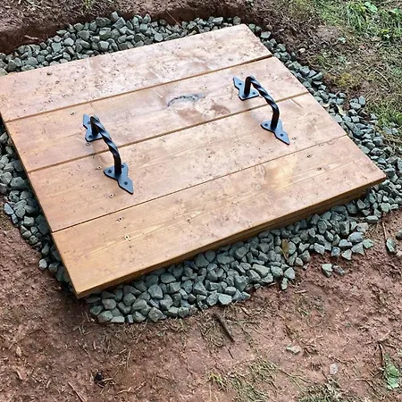 Tiny Chotevice 1 Luxusní stan *