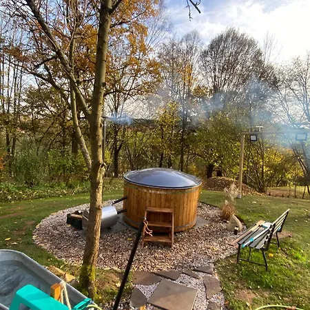 Luxe tent Tiny Chotevice 1 Kottwitz