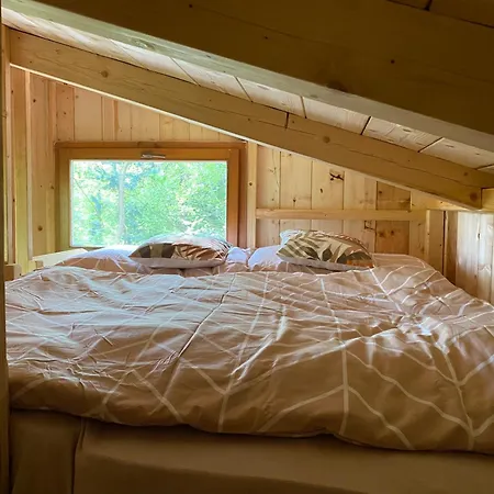 Tiny Chotevice 1 Luxe tent Kottwitz