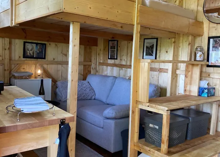 Luksusowy namiot Tiny Chotevice 1 *