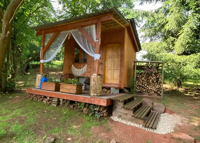 Tiny Chotevice 1